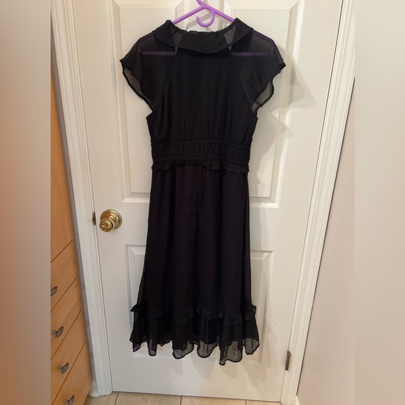Old Navy Waist-Defined Flutter-Sleeve Midi Dress Size Medium NWT - Picture 9 of 10